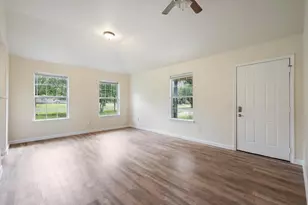 1500 Clyde St, San Marcos, TX 78666 - Photo 11