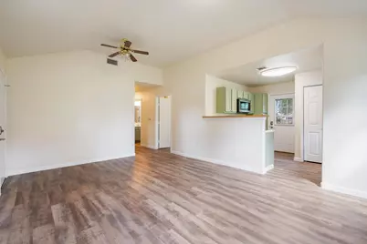 1500 Clyde Street, San Marcos, TX 78666 - Photo 5