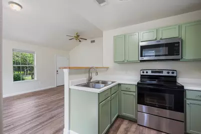 1500 Clyde Street, San Marcos, TX 78666 - Photo 9