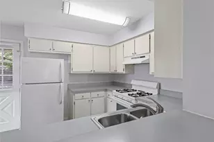 401 W Elizabeth St, Austin, TX 78704 - Photo 11