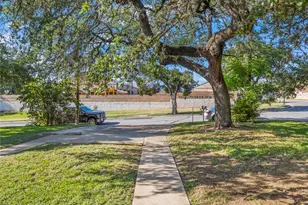 401 W Elizabeth St, Austin, TX 78704 - Photo 31