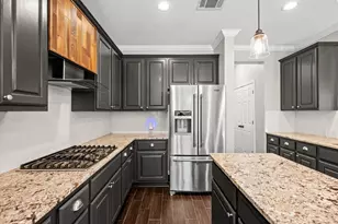 2602 Henley Dr, Round Rock, TX 78681 - Photo 11