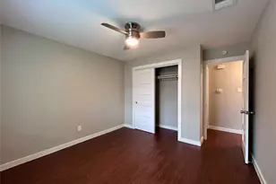 1900 Gracy Farms Ln, Austin, TX 78758 - Photo 11
