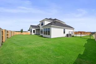 152 Dawn Dr, Kyle, TX 78640 - Photo 33