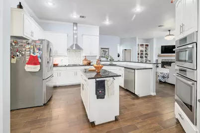 12204 Waterton Parke Circle, Austin, TX 78726 - Photo 5