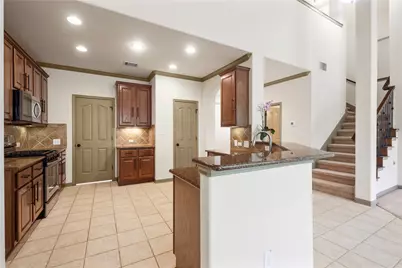 8608 Alophia Drive, Austin, TX 78739 - Photo 9