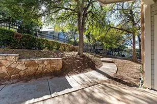 2450 Wickersham Ln, Austin, TX 78741 - Photo 19
