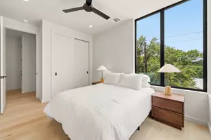 1403 Barton Hills Dr, Austin, TX 78704 - Photo 27
