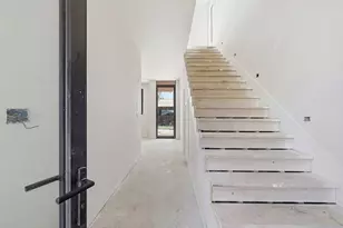 1403 Barton Hills Dr, Austin, TX 78704 - Photo 3