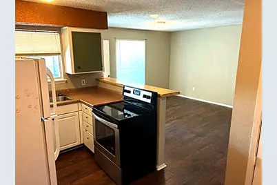 210 N Vanderveer Street #7, Burnet, TX 78611 - Photo 5