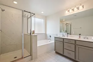 7805 House Finch Dr, Austin, TX 78744 - Photo 7