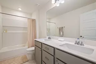 7805 House Finch Dr, Austin, TX 78744 - Photo 11