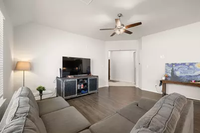 701 Bridle Creek Drive, Georgetown, TX 78626 - Photo 13