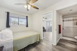 2500 Burleson Rd, Austin, TX 78741 - Photo 9