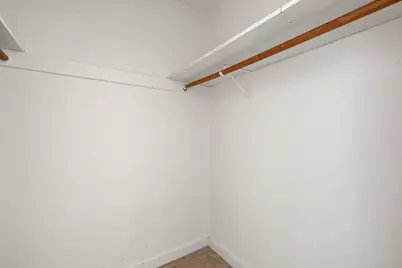 300 E Croslin Street #106, Austin, TX 78752 - Photo 17