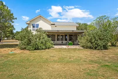 1100 Martindale Falls Road, Martindale, TX 78655 - Photo 21