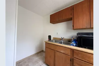 231 E Live Oak Street #B, La Grange, TX 78945 - Photo 7