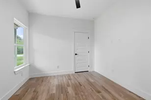 113 Mokulua Ln, Bastrop, TX 78602 - Photo 25