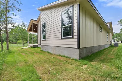 113 Mokulua Lane, Bastrop, TX 78602 - Photo 35
