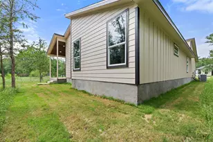 113 Mokulua Ln, Bastrop, TX 78602 - Photo 35