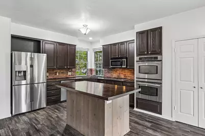 10400 Orourk Lane, Austin, TX 78739 - Photo 9