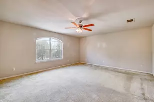 11021 Silo Valley Dr, Austin, TX 78754 - Photo 21