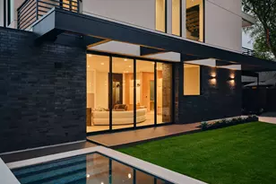 2013 Holland Ave, Austin, TX 78704 - Photo 29