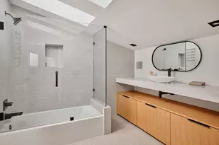 2013 Holland Ave, Austin, TX 78704 - Photo 25