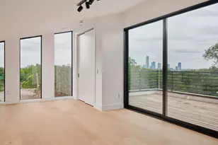 2013 Holland Ave, Austin, TX 78704 - Photo 23