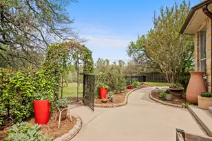10804 Ariock Ln, Austin, TX 78739 - Photo 29