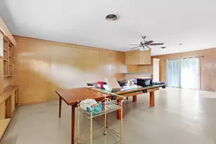 803 Peach St, Seguin, TX 78155 - Photo 9