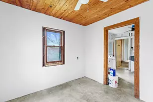 803 Peach St, Seguin, TX 78155 - Photo 25