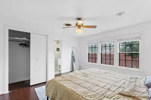 803 Peach St, Seguin, TX 78155 - Photo 15