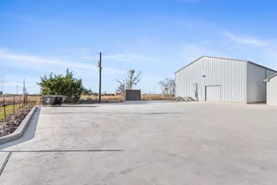 10940 Wedel Cemetery Road, Rogers, TX 76569 - Photo 27