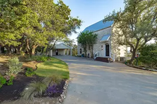 8132 Breeze Way, Jonestown, TX 78645 - Photo 1