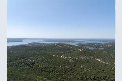 8132 Breeze Way, Jonestown, TX 78645 - Photo 5