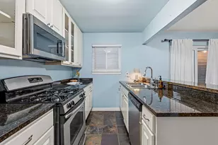1210 Windsor Rd, Austin, TX 78703 - Photo 13
