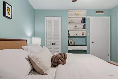 1210 Windsor Road #104, Austin, TX 78703 - Photo 17