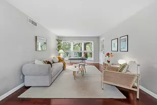 1210 Windsor Rd, Austin, TX 78703 - Photo 3