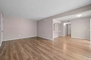 2124 Burton Dr, Austin, TX 78741 - Photo 11