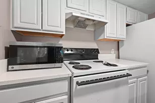 2124 Burton Dr, Austin, TX 78741 - Photo 7