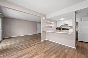 2124 Burton Dr, Austin, TX 78741 - Photo 3