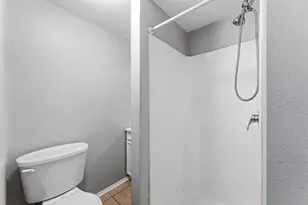 2712 Whitis Ave, Austin, TX 78705 - Photo 13