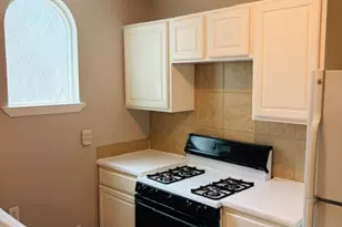 2712 Whitis Ave, Austin, TX 78705 - Photo 7