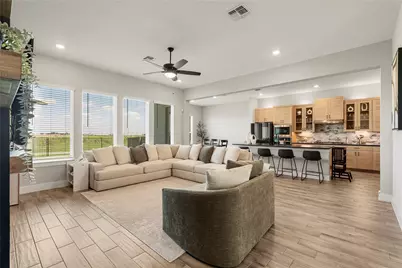 20225 Dustin Lane, Pflugerville, TX 78660 - Photo 3