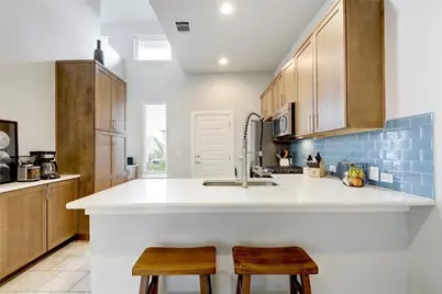 5400 Daimler Drive, Austin, TX 78744 - Photo 3