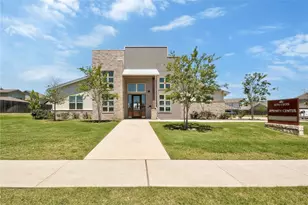 5400 Daimler Dr, Austin, TX 78744 - Photo 29