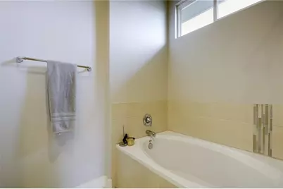 5400 Daimler Drive, Austin, TX 78744 - Photo 15