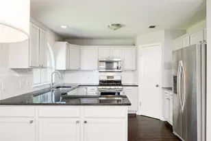 5660 Wagon Train Rd, Austin, TX 78749 - Photo 3
