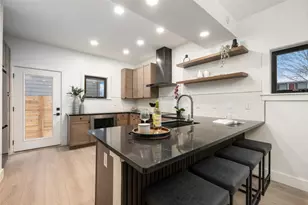 409 Crockett St, Austin, TX 78704 - Photo 3